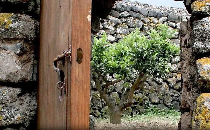 Alloggio per agriturismo Pantelleria Le Ballute *