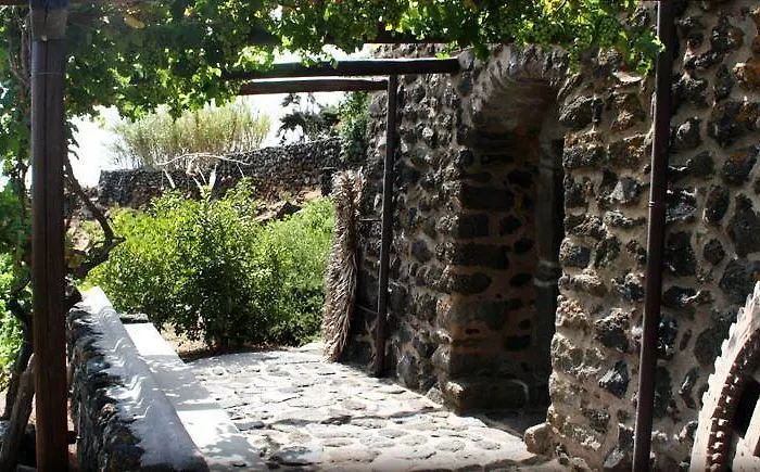 Alloggio per agriturismo Pantelleria Le Ballute Tracino